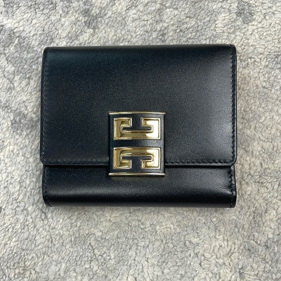 New Givenchy 4G Wallet in Black Leather Compact Trifold - Picture 4 of 15